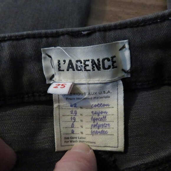 L'AGENCE High-Rise Margot Skinny Jeans in Zinc Destruct Distressed - Size 25 - Picture 15 of 16